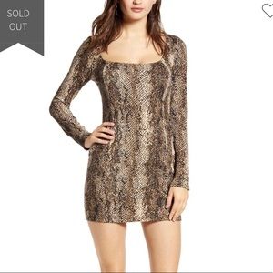 NWT All in Favor Snakeskin Mini Dress Large